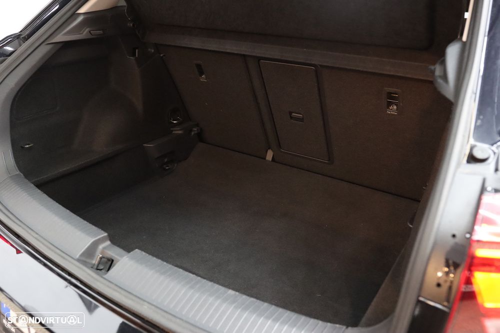 VW T-Roc 1.0 TSI Black Style - 29