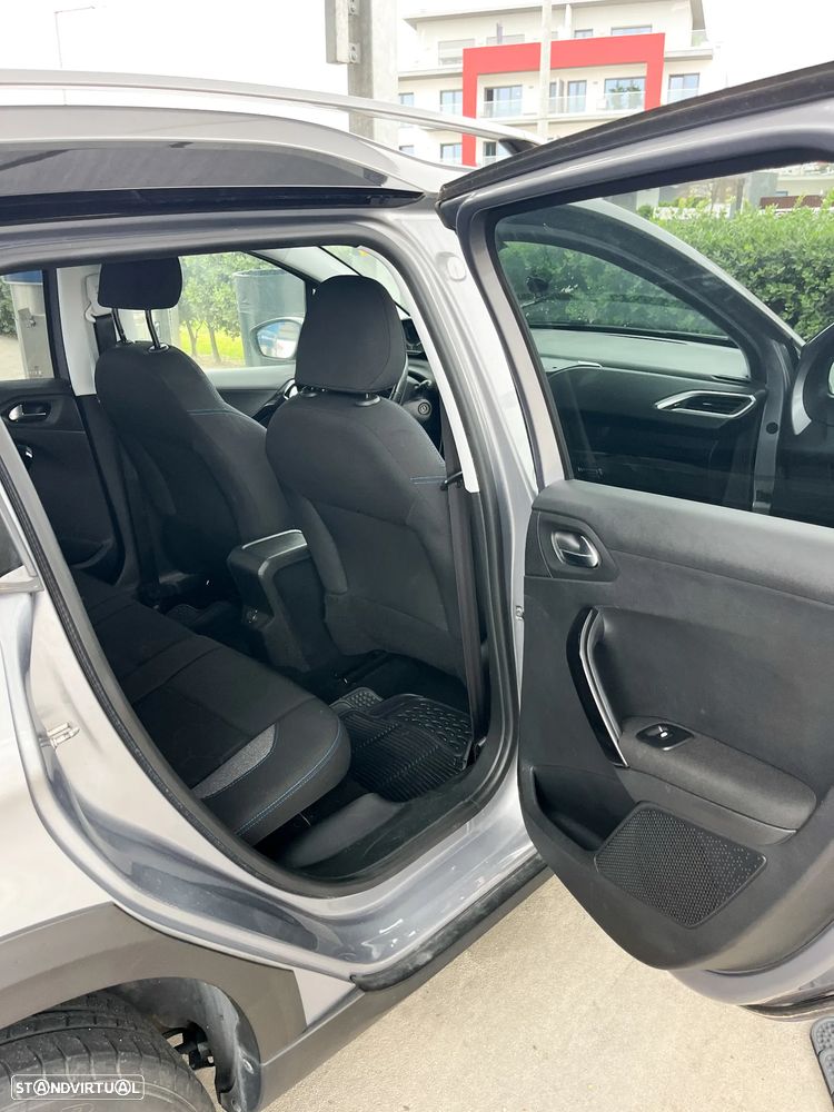Peugeot 2008 PureTech 82 Style - 9
