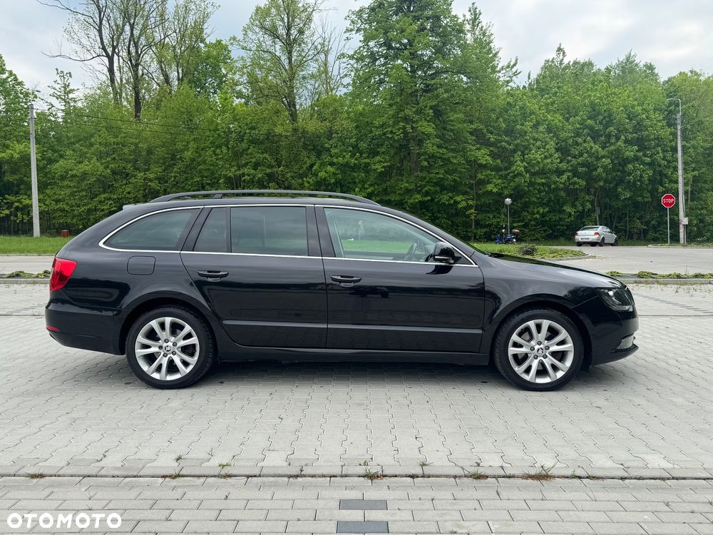 Skoda Superb 2.0 TDI Green tec 4x4 DSG Exclusive - 5