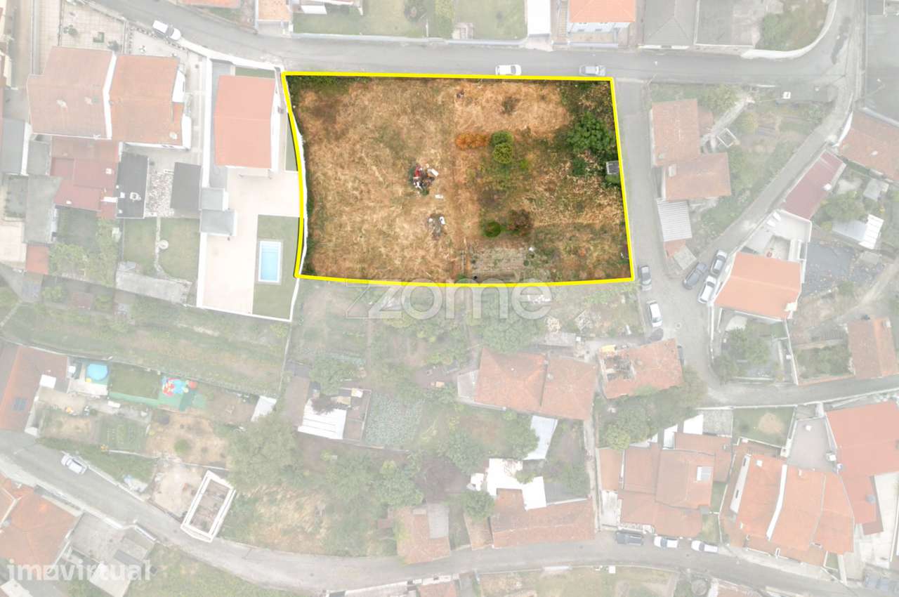 Terreno com viabilidade para construção - S. Romão do Coronado - Tr... - Grande imagem: 2/15