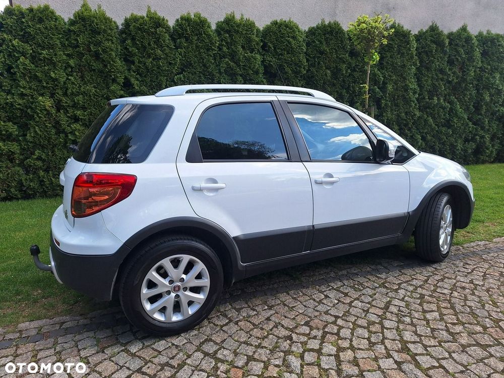 Fiat Sedici 2.0 Multijet 16V 4x4 Emotion - 30