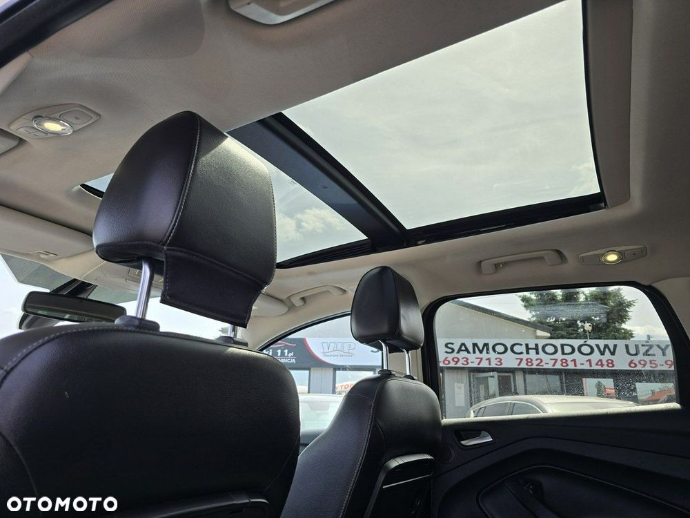 Ford Kuga - 27