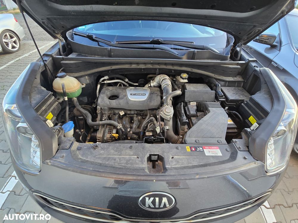 Kia Sportage 1.6 T-GDI 7DCT 4x4 GT Line - 4