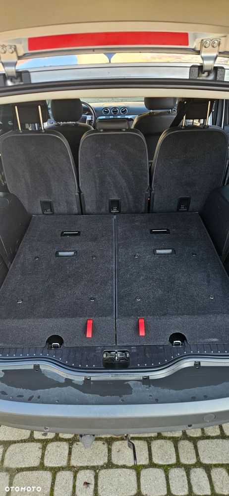 Ford S-Max 2.0 TDCi DPF Titanium - 9