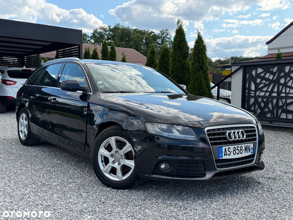Audi A4 Avant 2.0 TDI DPF Ambiente - 11