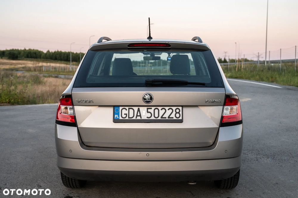 Skoda Fabia 1.0 Style - 6