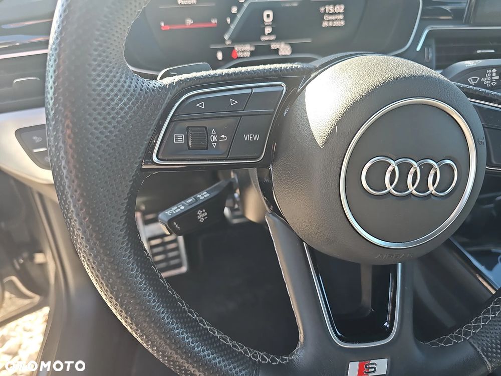 Audi A4 Limousine - 15