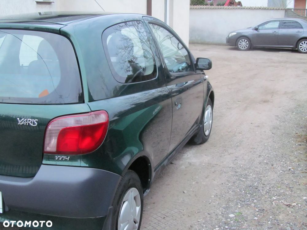 Toyota Yaris 1.0 Terra - 5