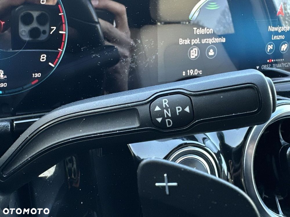 Mercedes-Benz GLA 200 Style - 25