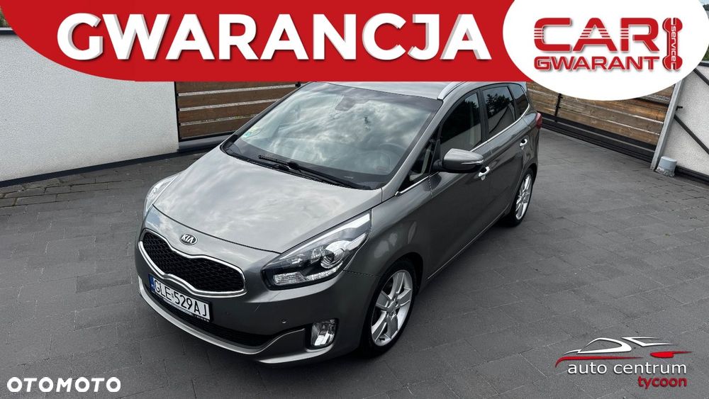 Kia Carens - 1