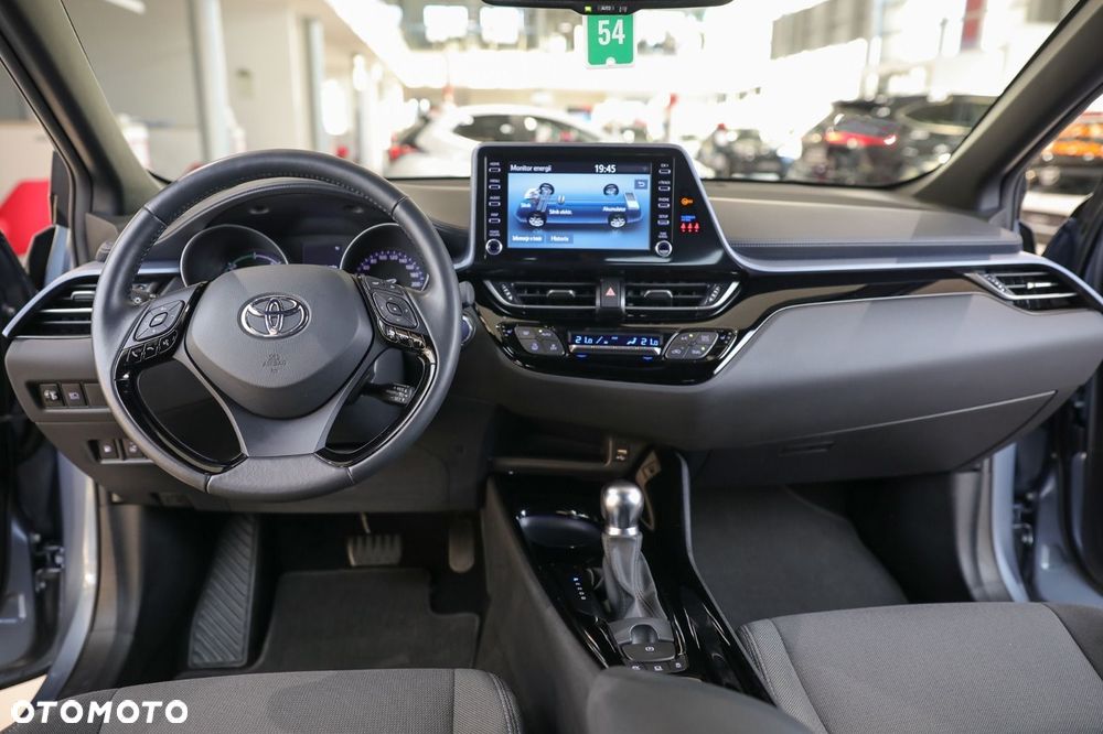 Toyota C-HR - 7
