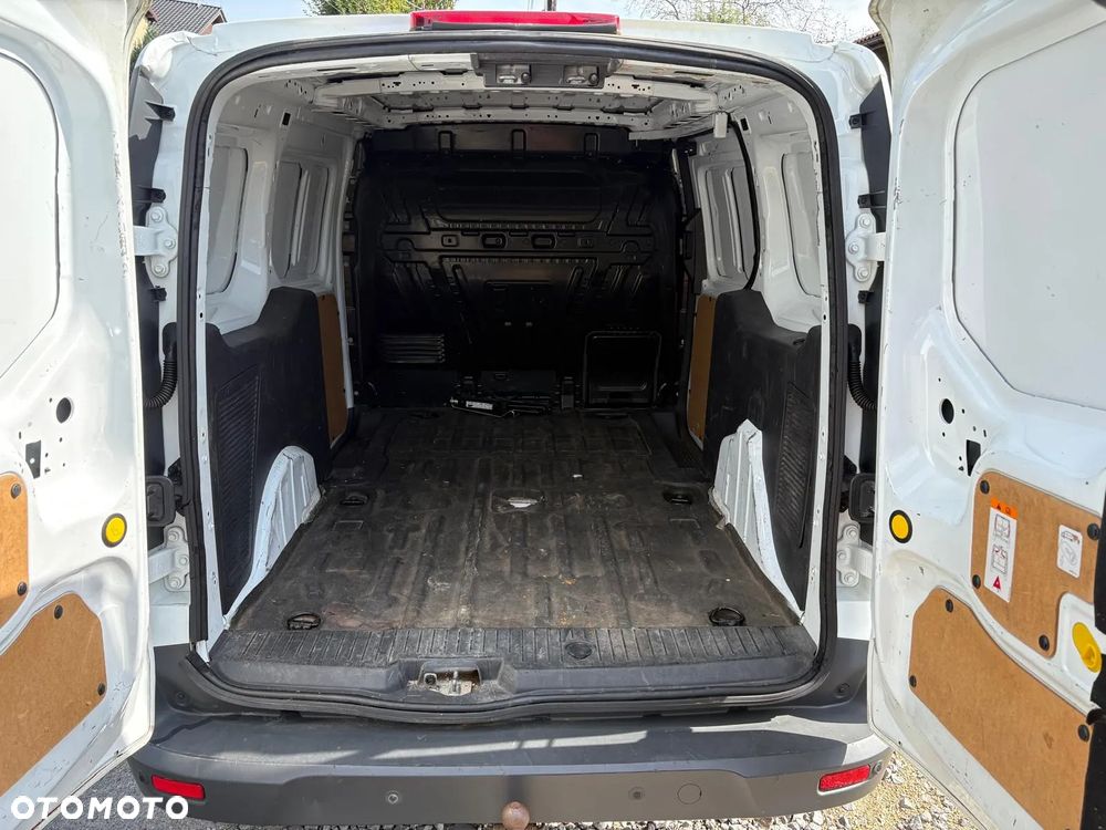 Ford Transit Connect - 21