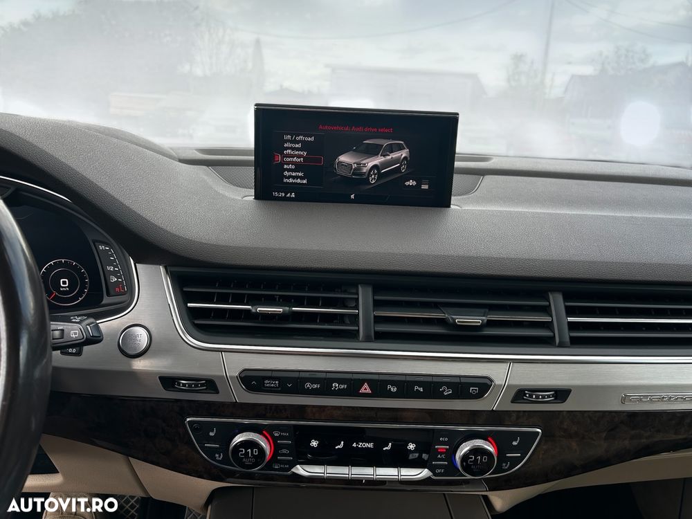 Audi Q7 - 19