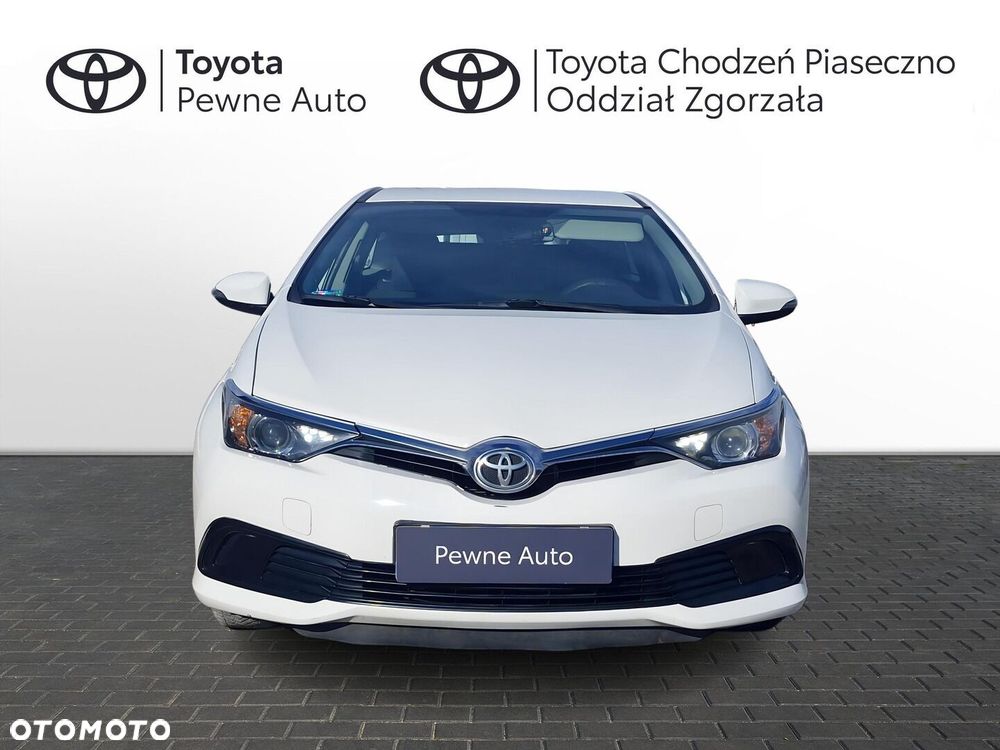 Toyota Auris 1.4 D-4D Active - 9