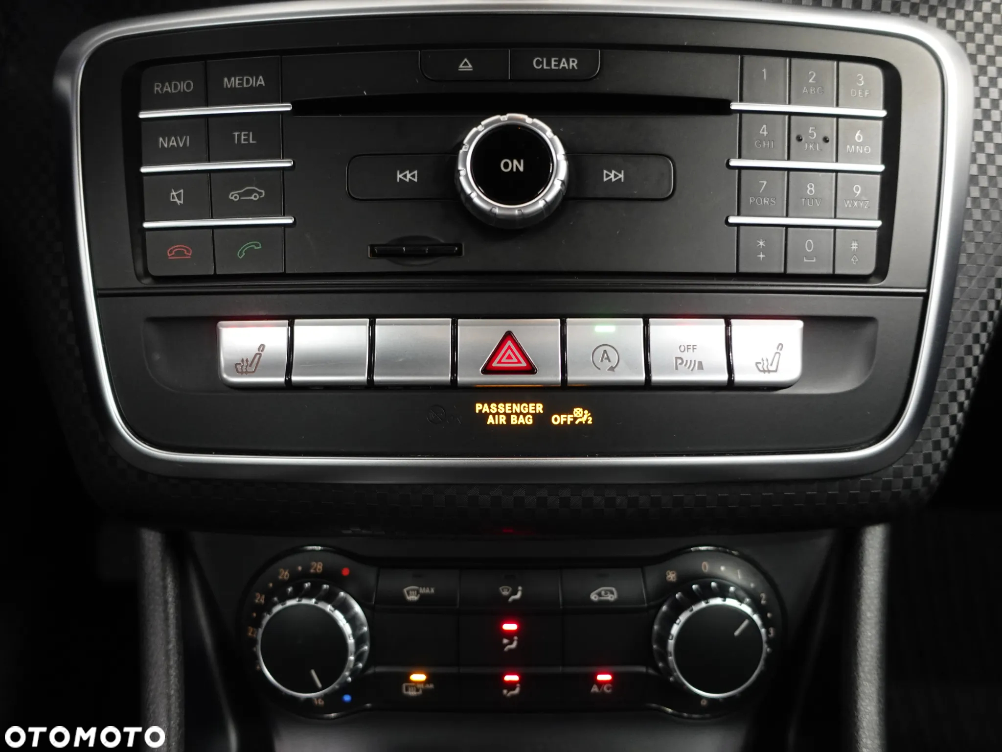 Mercedes-Benz Klasa A 180 (BlueEFFICIENCY) - 34