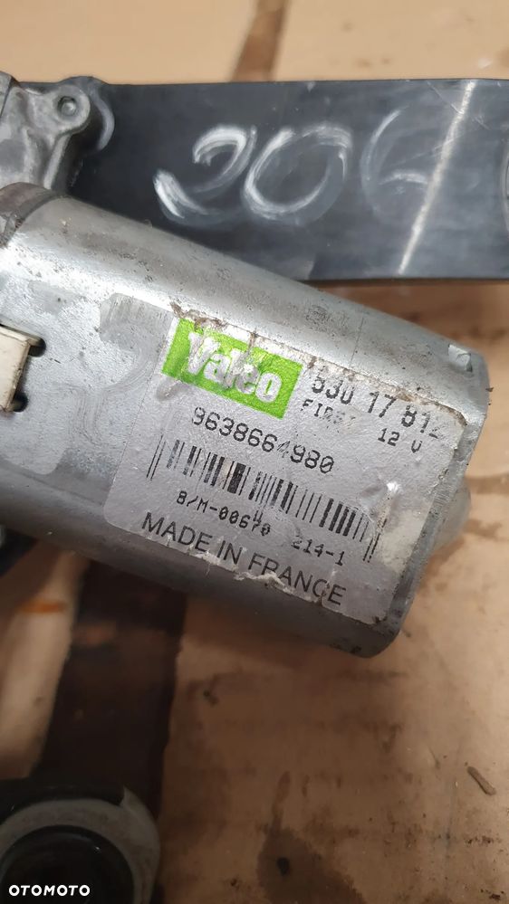 SILNICZEK WYCIERACZKI TYŁ PEUGEOT 206 nr 9638664980  53017812 - 2