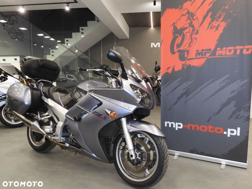 Yamaha FJR - 1
