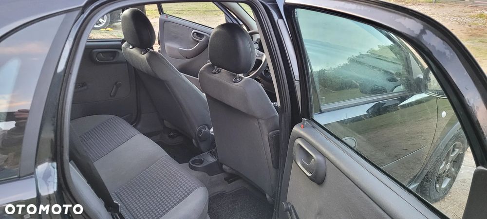 Opel Corsa - 6