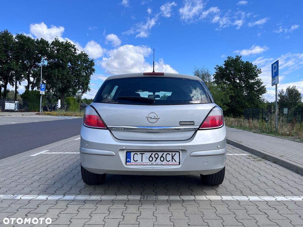 Opel Astra 1.6 Enjoy - 4