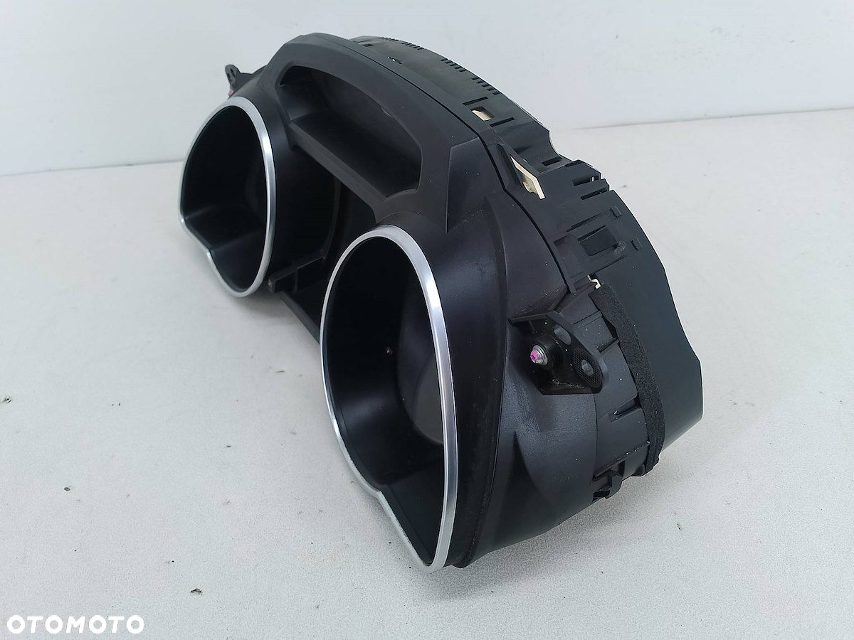 LICZNIK AUDI A5 ( 8T3 ) 8T0920931A 503.001.520.405 3.0 TDI - 4