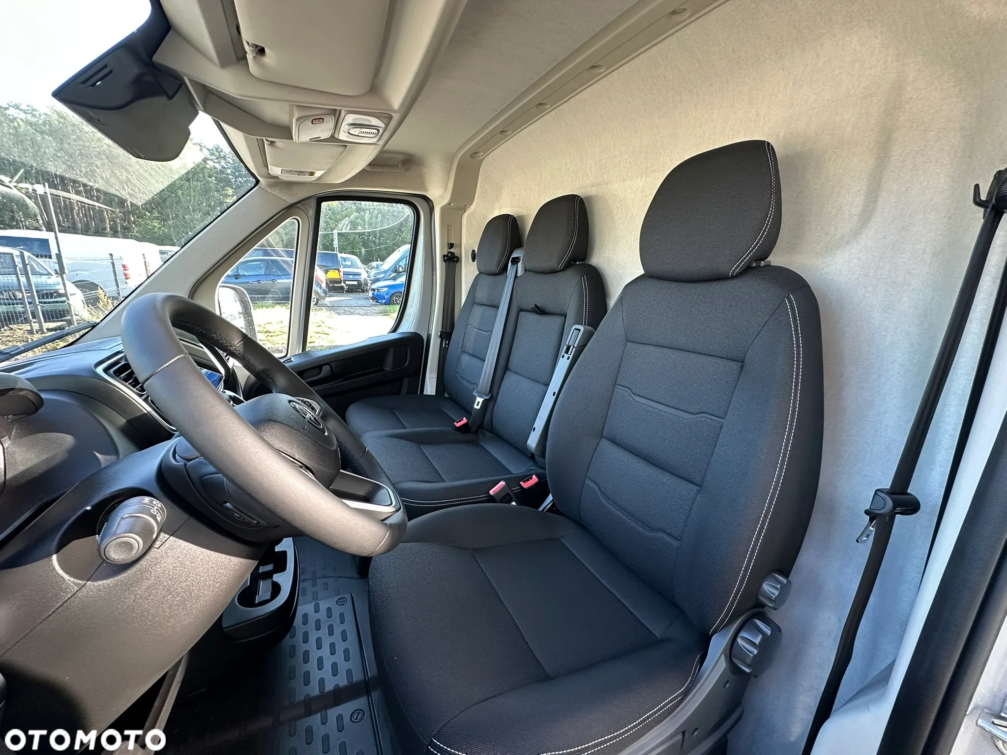 Opel Movano Furgon L3H2 - 9