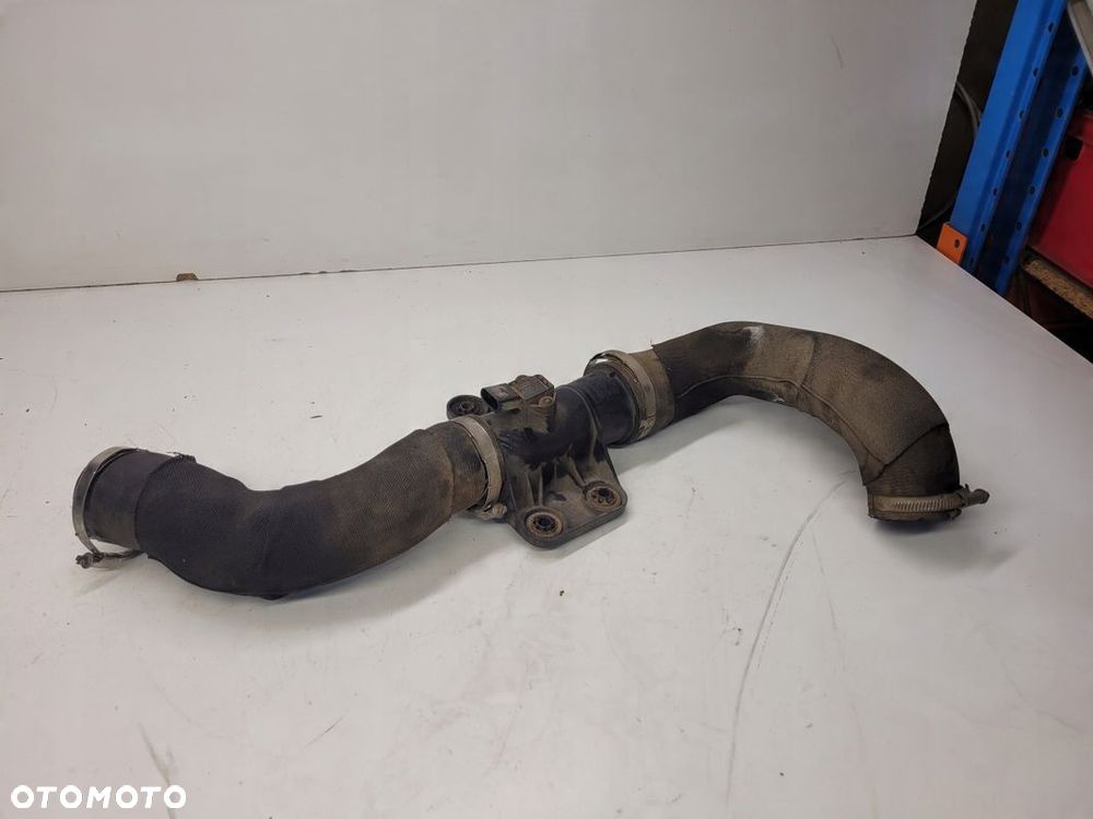 RURA WĄŻ INTERCOOLERA AUDI A6 C7 3.0 4G0145673R - 1