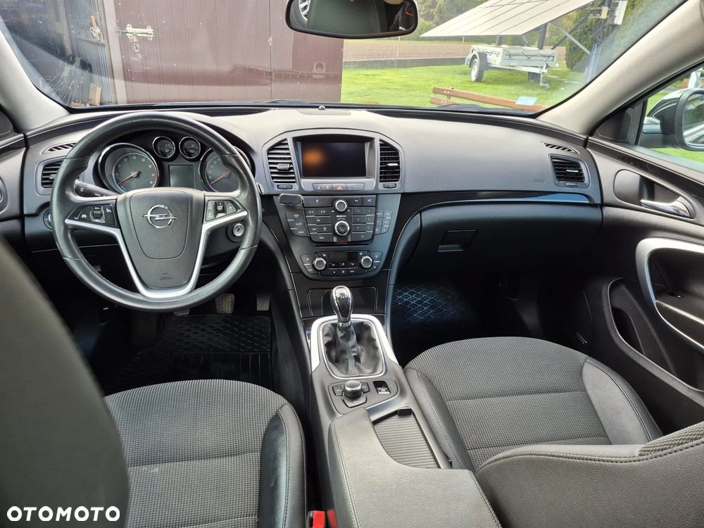 Opel Insignia - 9