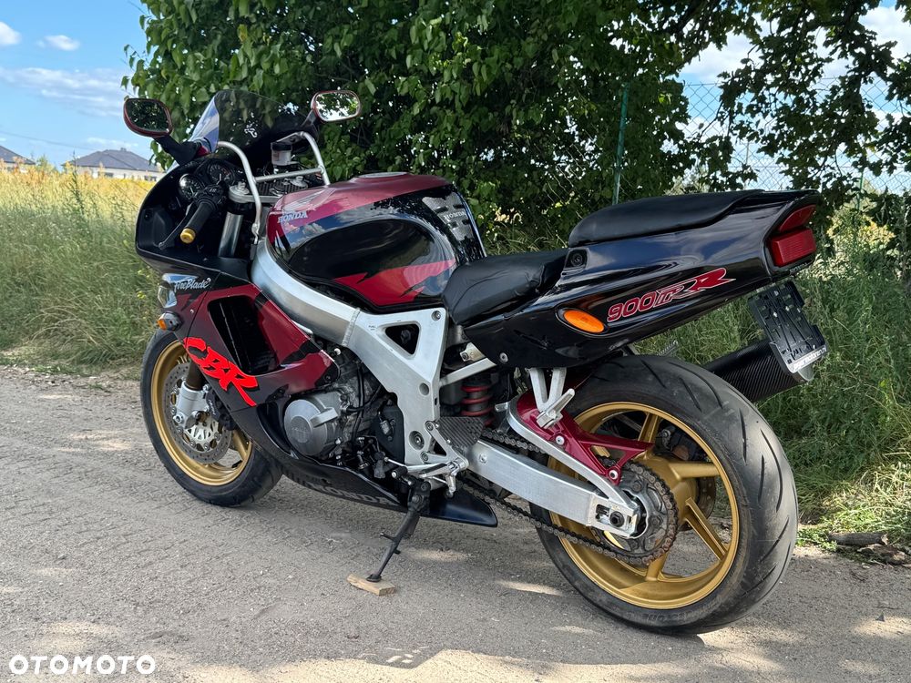 Honda CBR - 21
