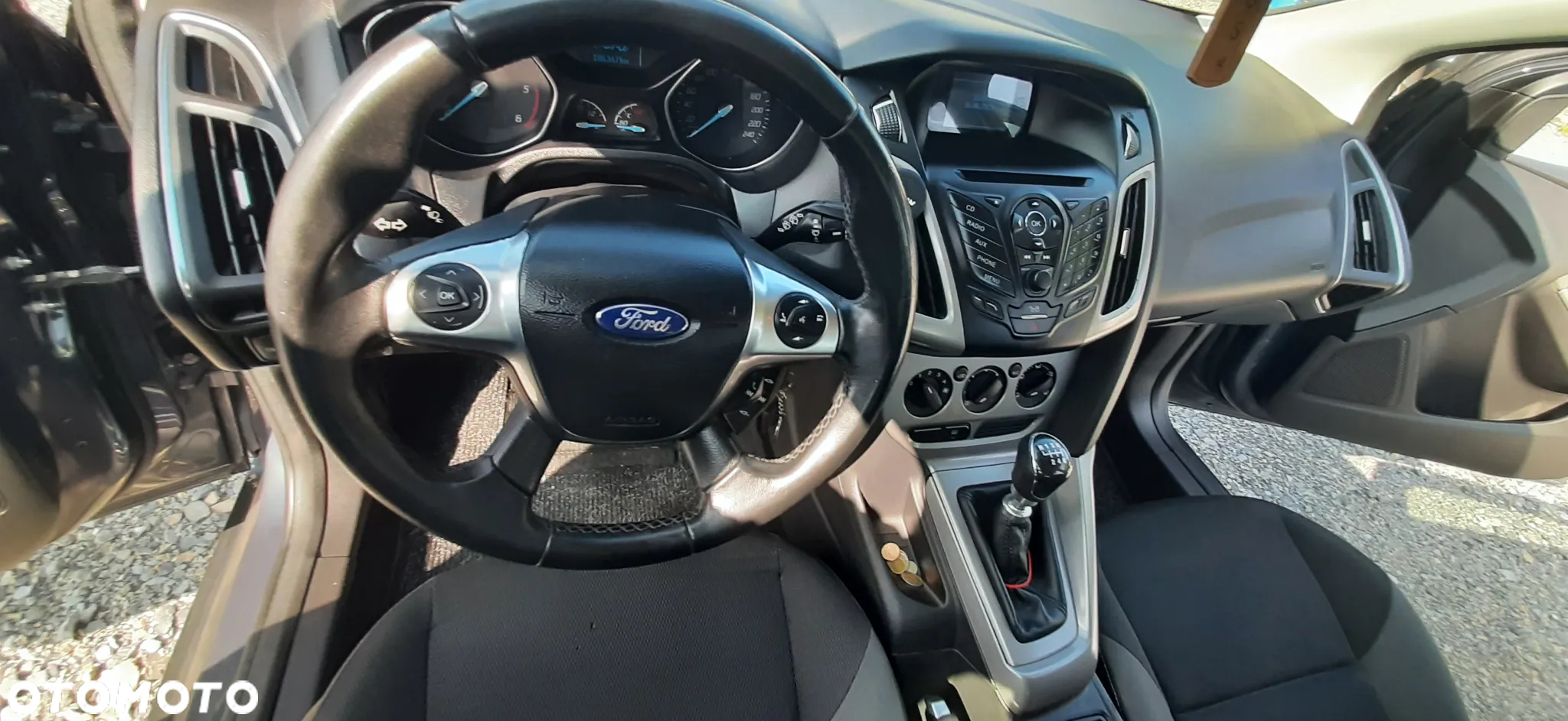 Ford Focus - 30