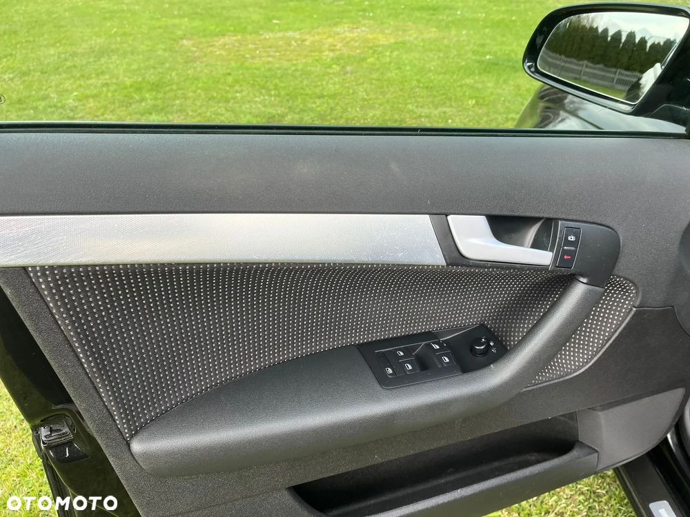 Audi A3 Sportback 1.6 S line Sportpaket plus - 13