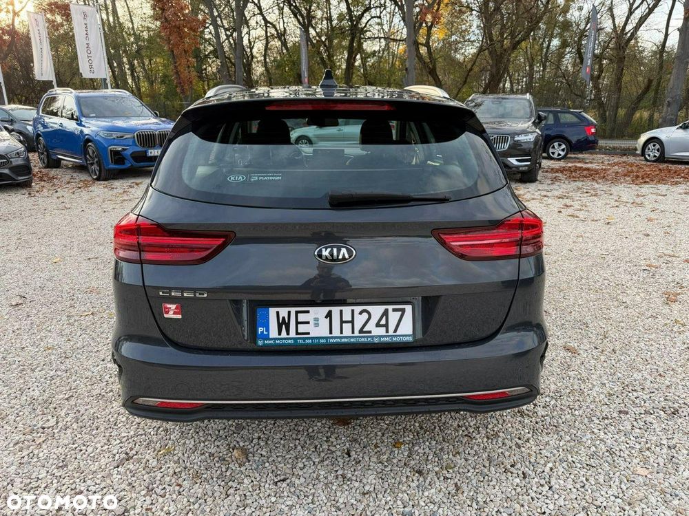Kia Ceed - 5