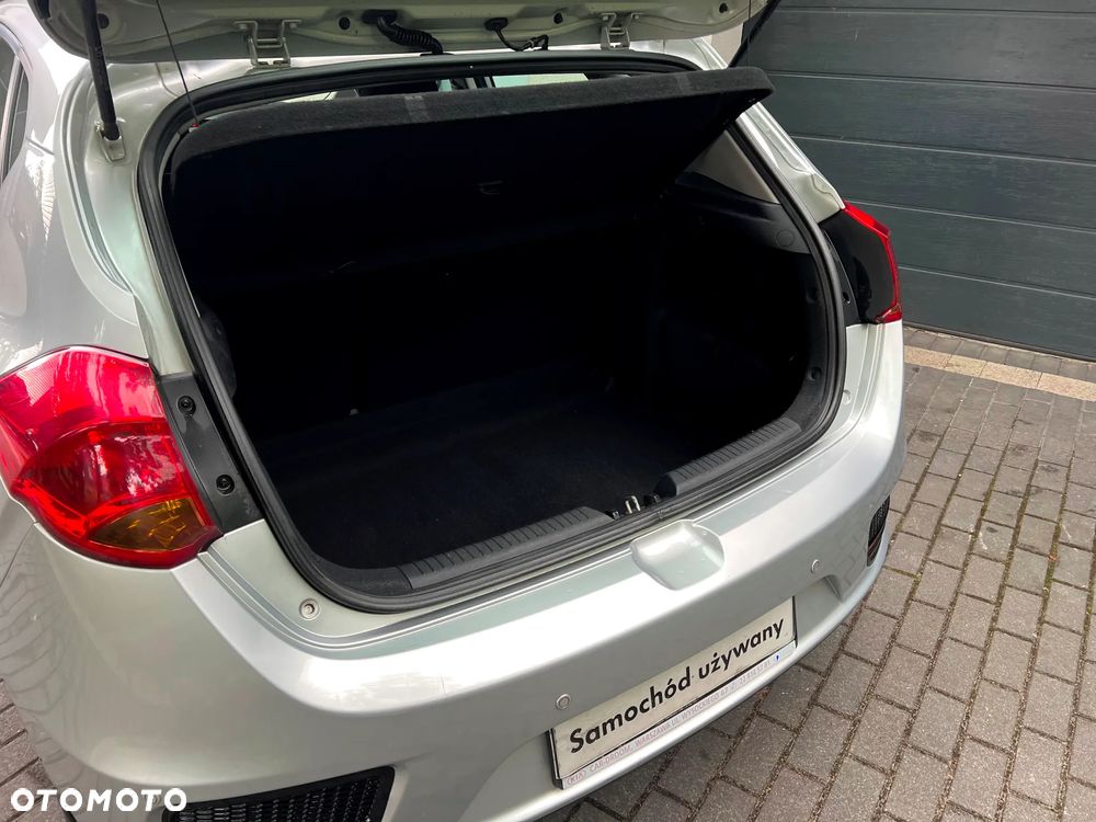 Kia Ceed 1.6 CRDi M - 15