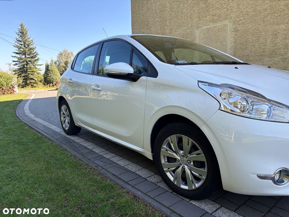 Peugeot 208 1.2 PureTech Active - 9