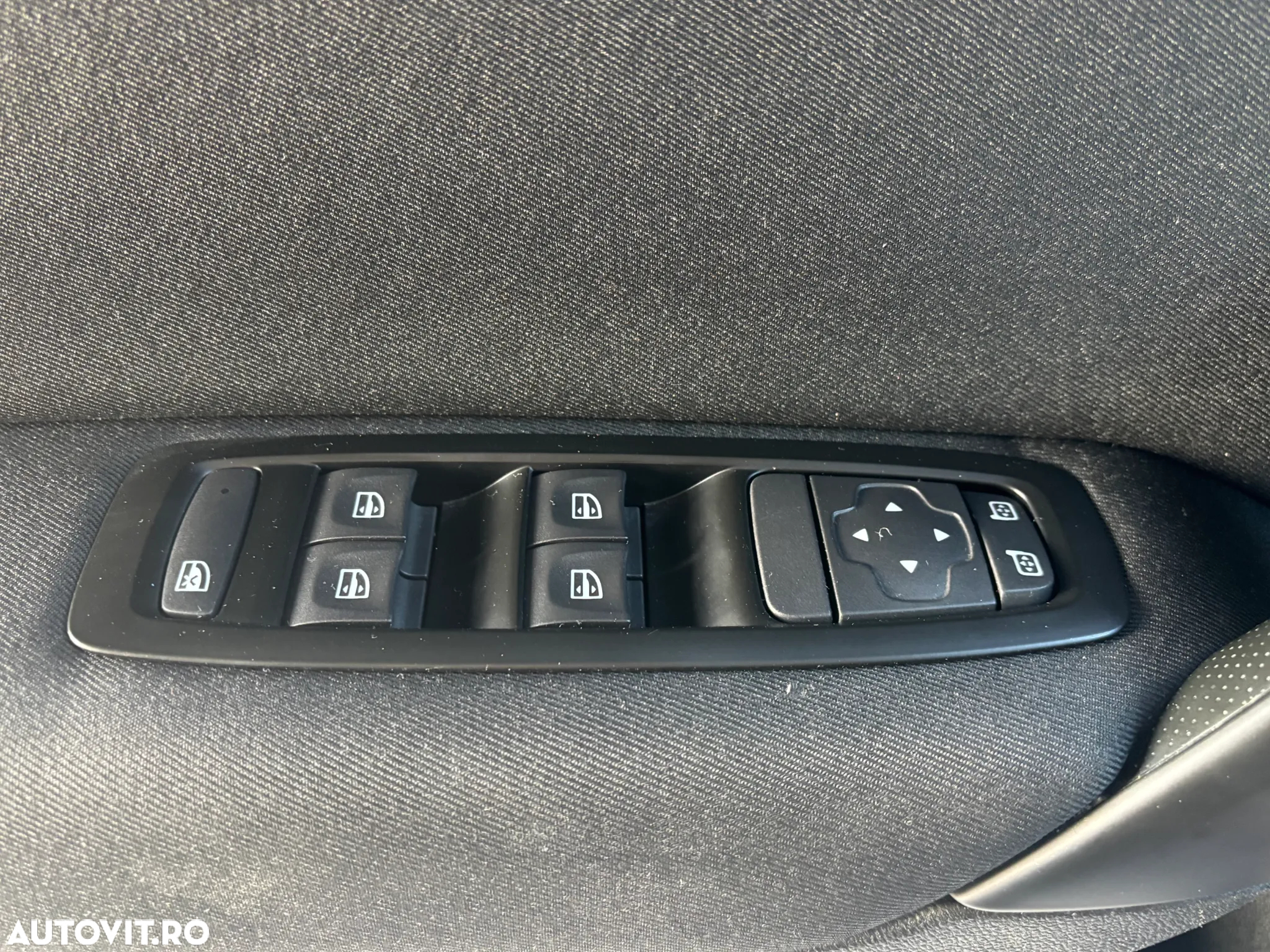 Renault Megane ENERGY dCi Business - 29