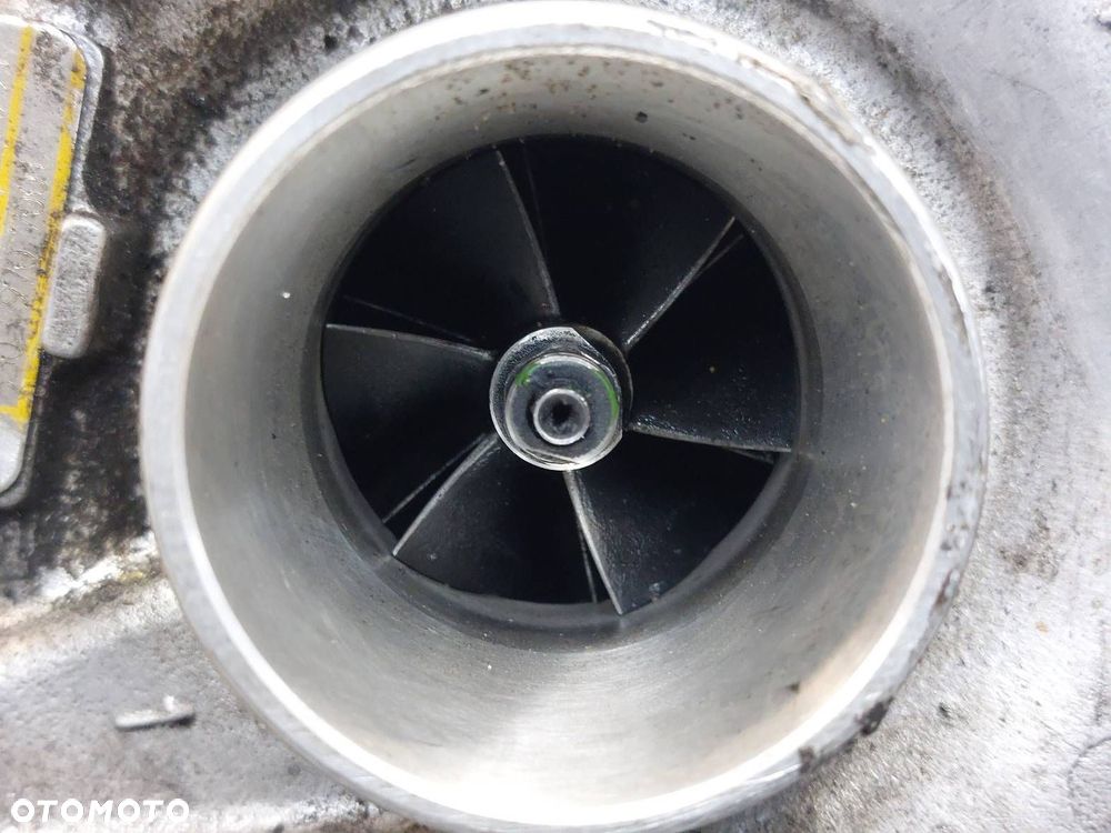 TURBOSPRĘŻARKA USZKODZONA MERCEDES W245 2.0 CDI A6400901680 ID: 239614 - 6