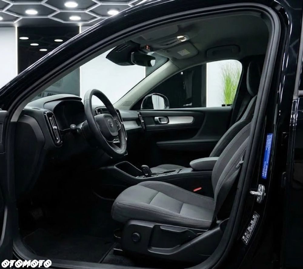 Volvo XC 40 B3 Essential - 7