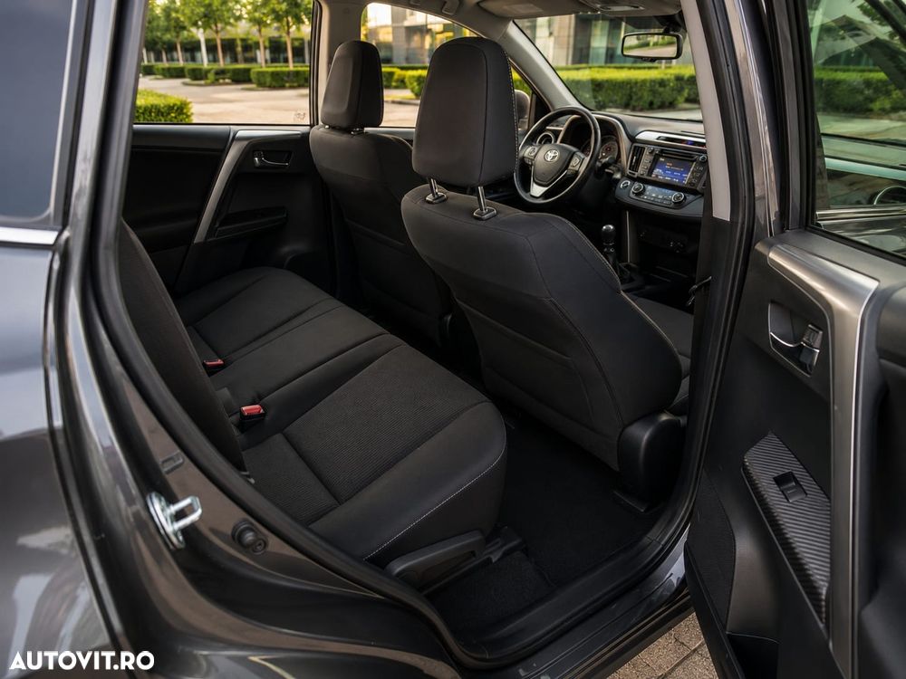 TOYOTA RAV4 2015 — imagine 12