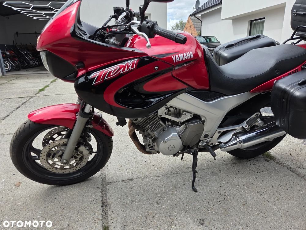 Yamaha TDM - 8