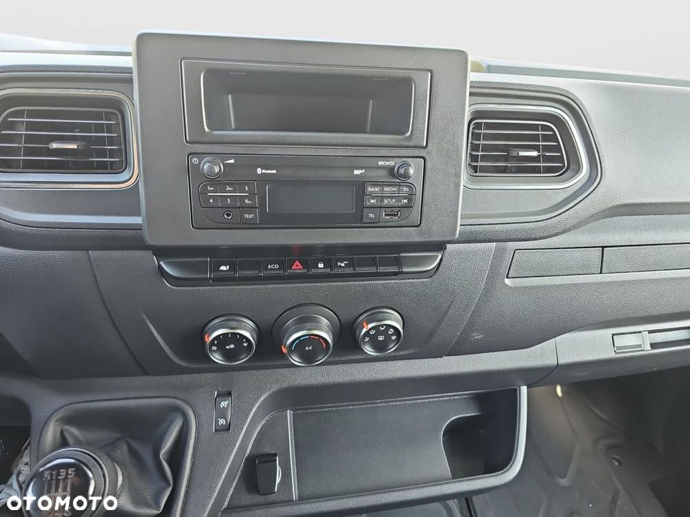 Renault Master - 22