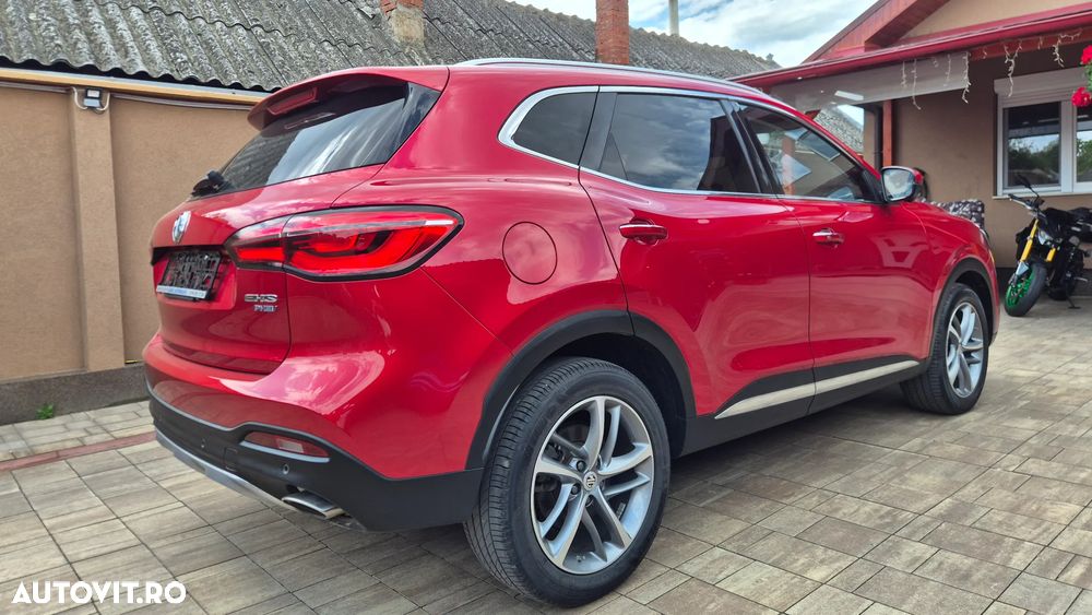 MG EHS Luxury - 6