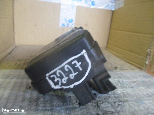 Fecho 24444016 OPEL ZAFIRA A 2004 FD ELETRICO - 3