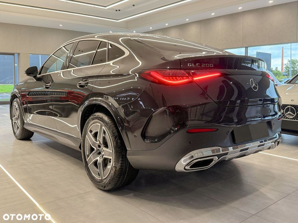 Mercedes-Benz GLC - 7