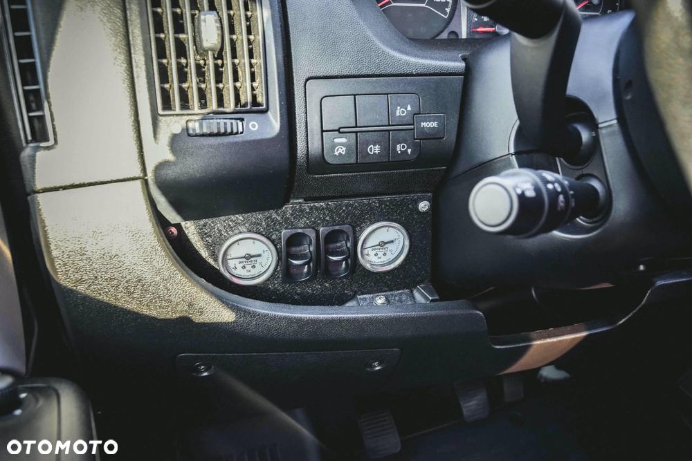 Peugeot BOXER - 30
