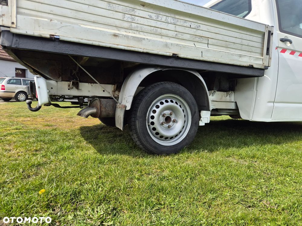 Volkswagen Transporter - 7