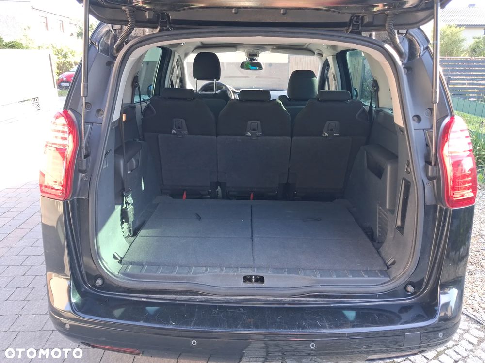 Peugeot 5008 - 6