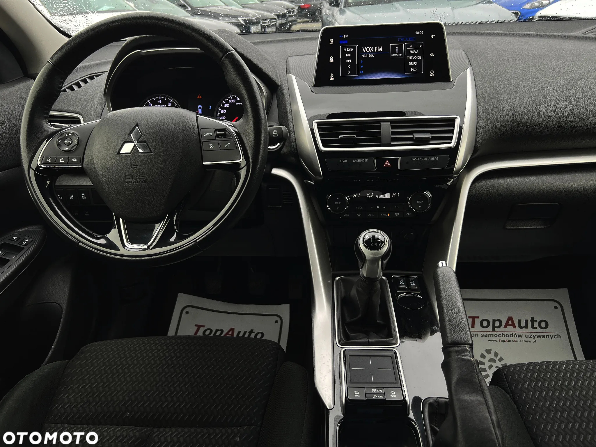 Mitsubishi Eclipse Cross 1.5 T GPF Invite Plus - 25