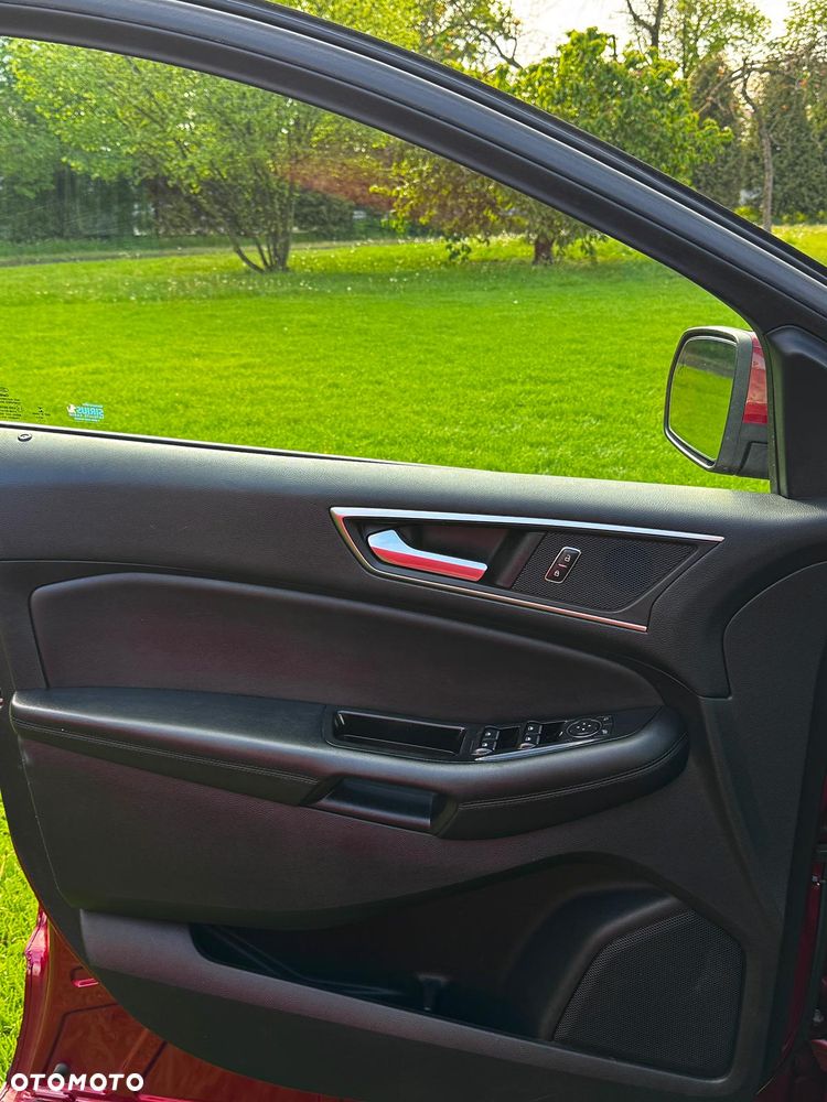Ford Edge 3.5 SE AWD - 11