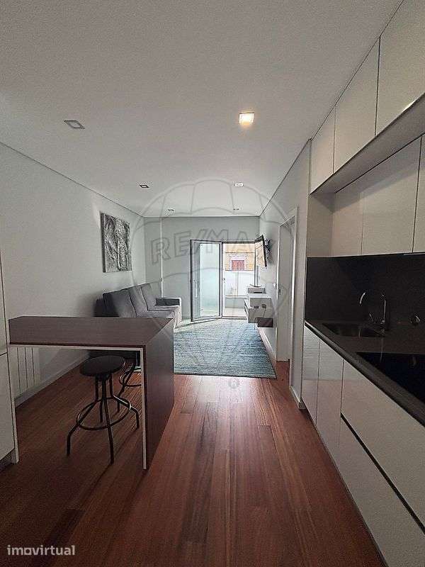 Apartamento T1 para arrendamento - Grande imagem: 5/17