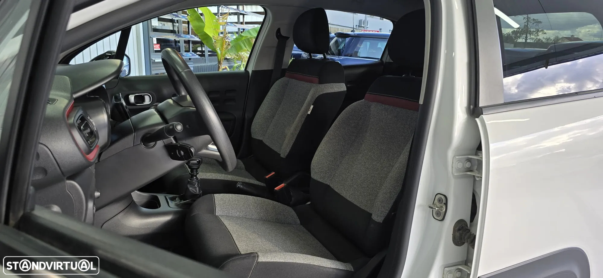 Citroën C3 1.5 BlueHDi C-Series - 19