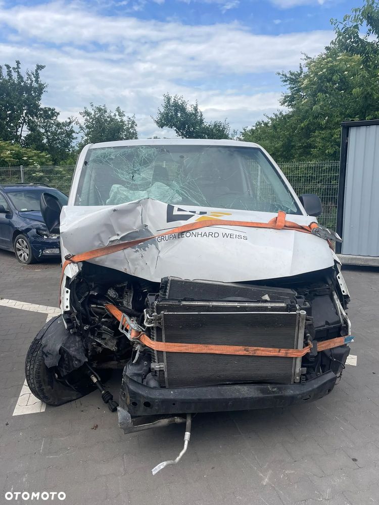 Volkswagen Transporter T6.1 Lang - 3